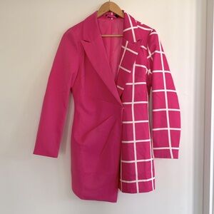 Women’s asymmetrical and oversized blazer